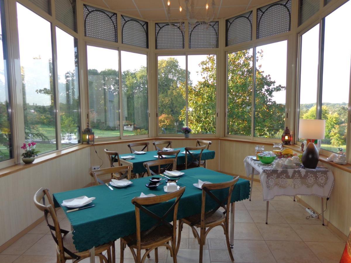 L'Isle-Jourdain  La Maison Ribotteau מראה חיצוני תמונה